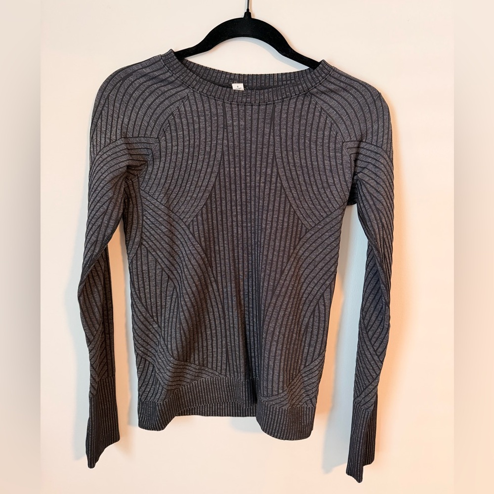 LULULEMON Women’s Long Sleeve Rest Less Top